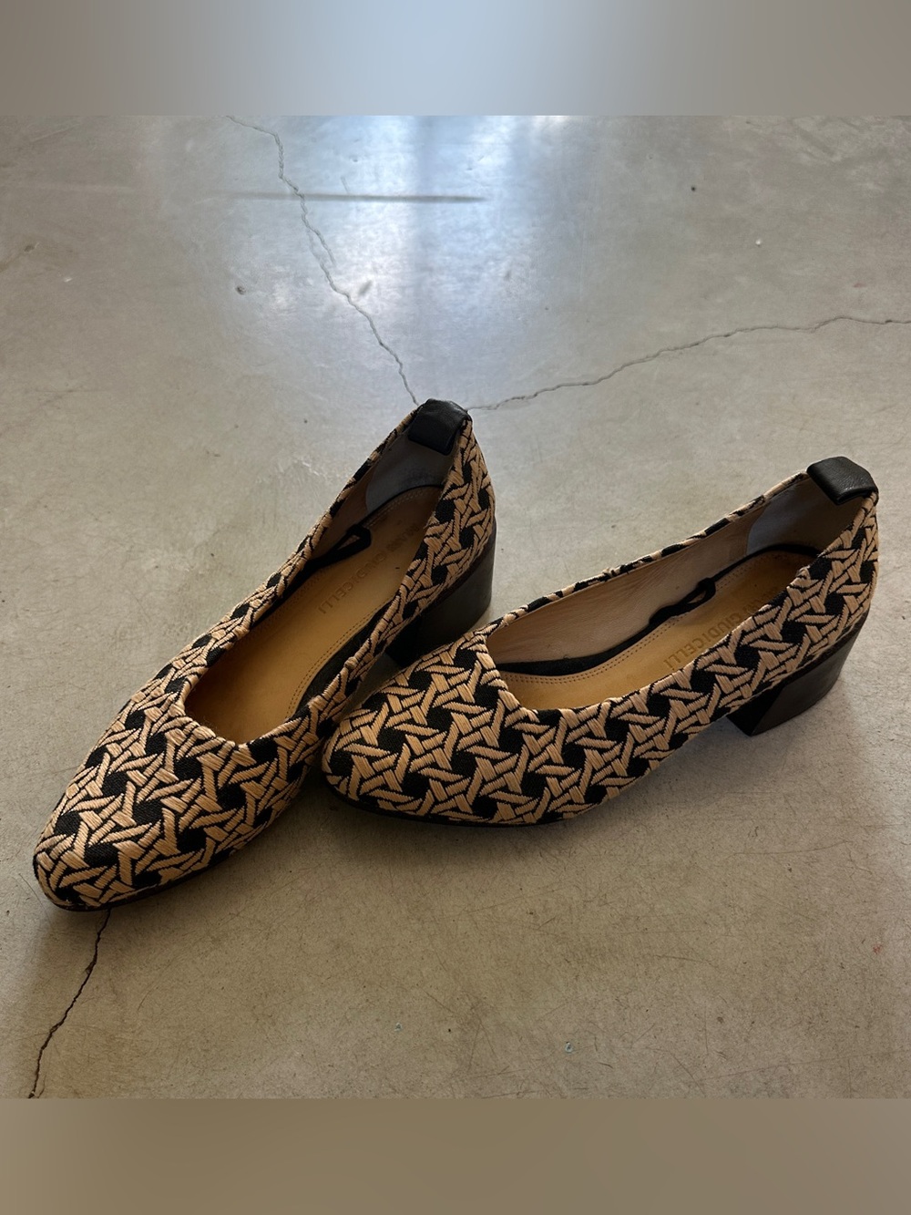 Woven Black & Tan Block Heel Pumps